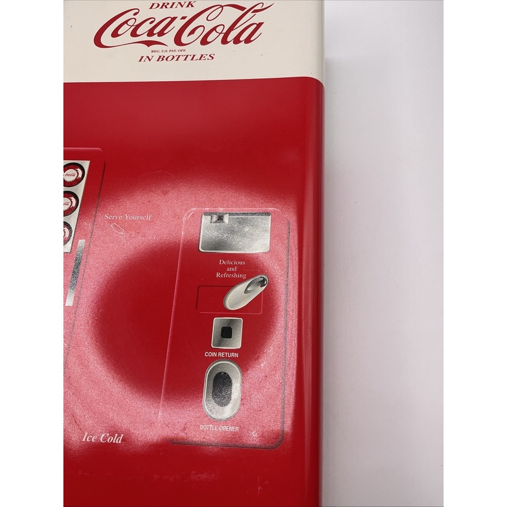Coca Cola 1999 Coke Vending Machine Tin with 3 pc. 8 oz. Glass Set inside tin - Picture 10 of 10